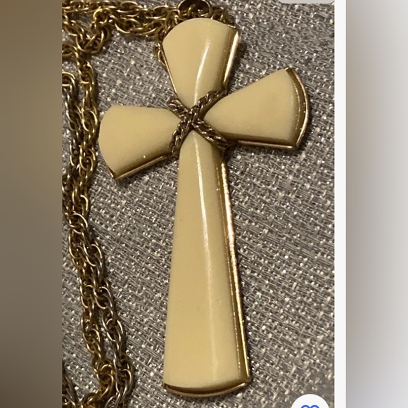 Vintage AVON Cross Pendant, Ivory White Lucite, Gold Tone Metal Accents & Chain - Picture 3 of 4